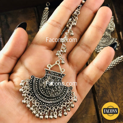 LARQ JEWELS Oxidized Silver tone Rustic Maang Tika Necklace Set