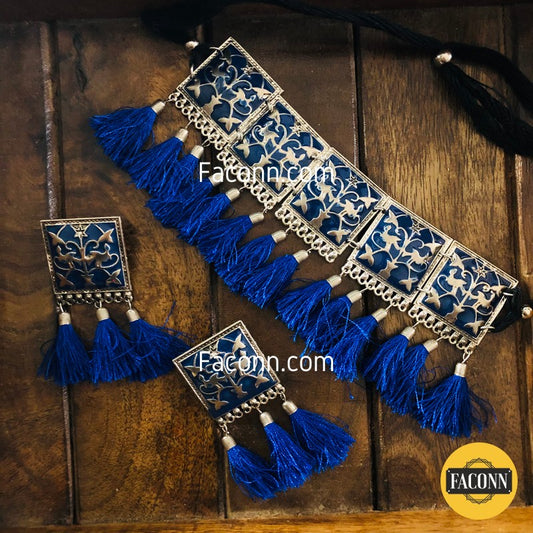 LARQ JEWELS Blue Traditional Hand Crafted Neclace set