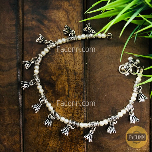 LARQ JEWELS Black Oxidized German Silver Floral Beads Anklet For Women (1 Piece)