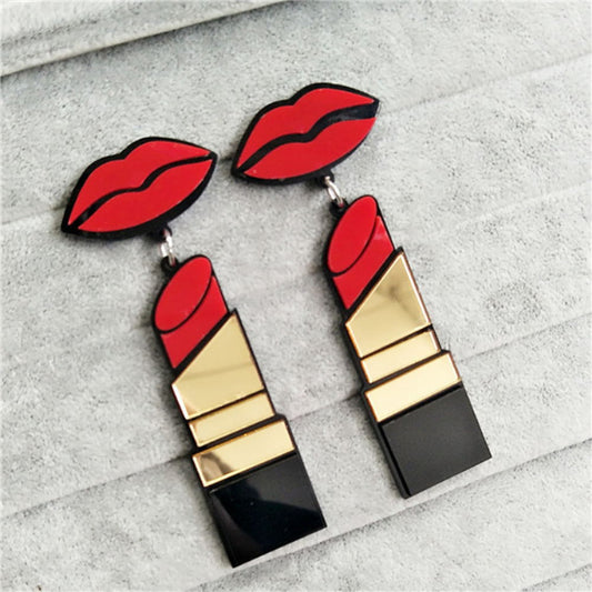 Ultra Trendy Unique Lipstick lips Earrings