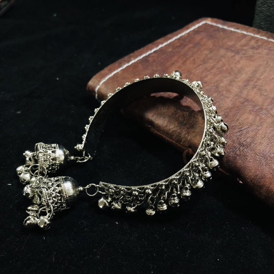 LARQ JEWELS German Silver Beaded Adjustable Bracelet