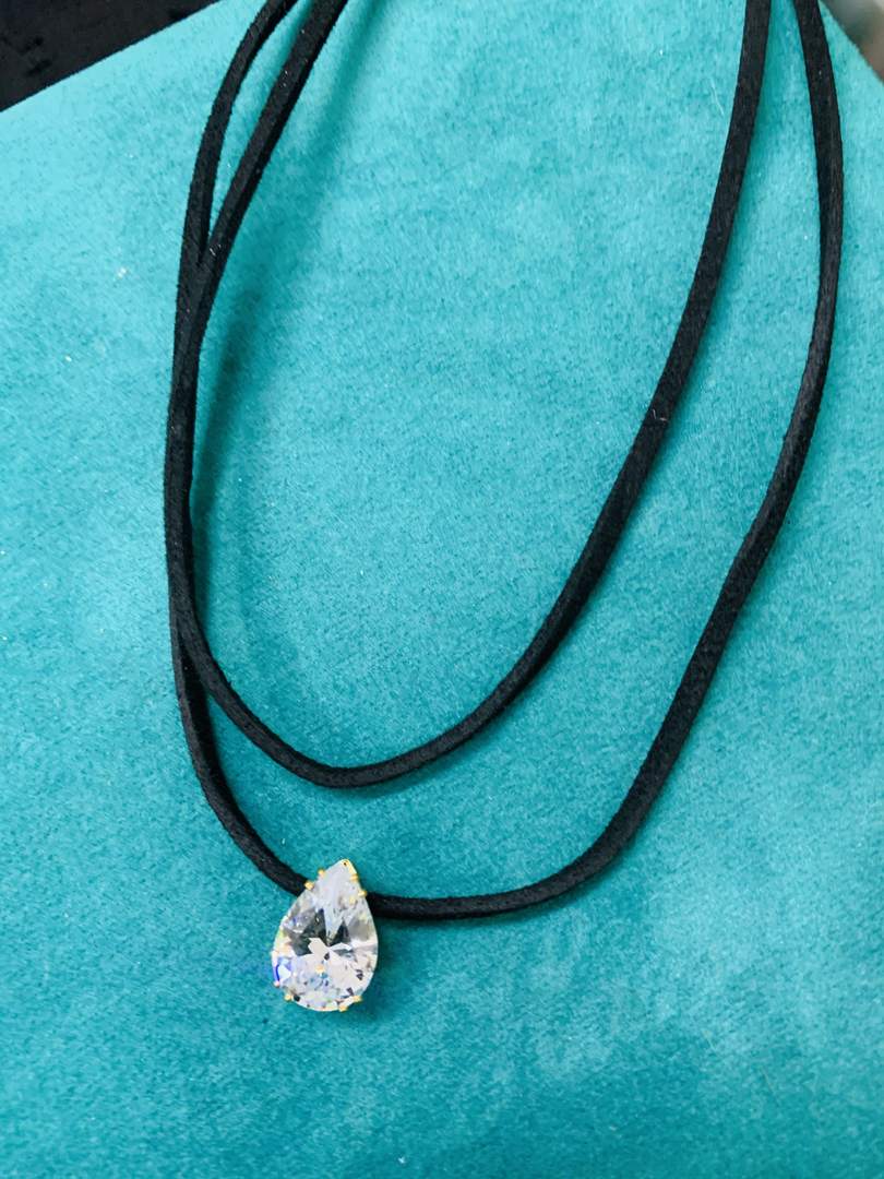 LARQ JEWELS Black Choker Pearl Studded Double Layered