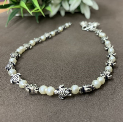 LARQ JEWELS SEA TURTLE OXIDIZED SILVER WHITE BEADS ANKLET- 1 PC