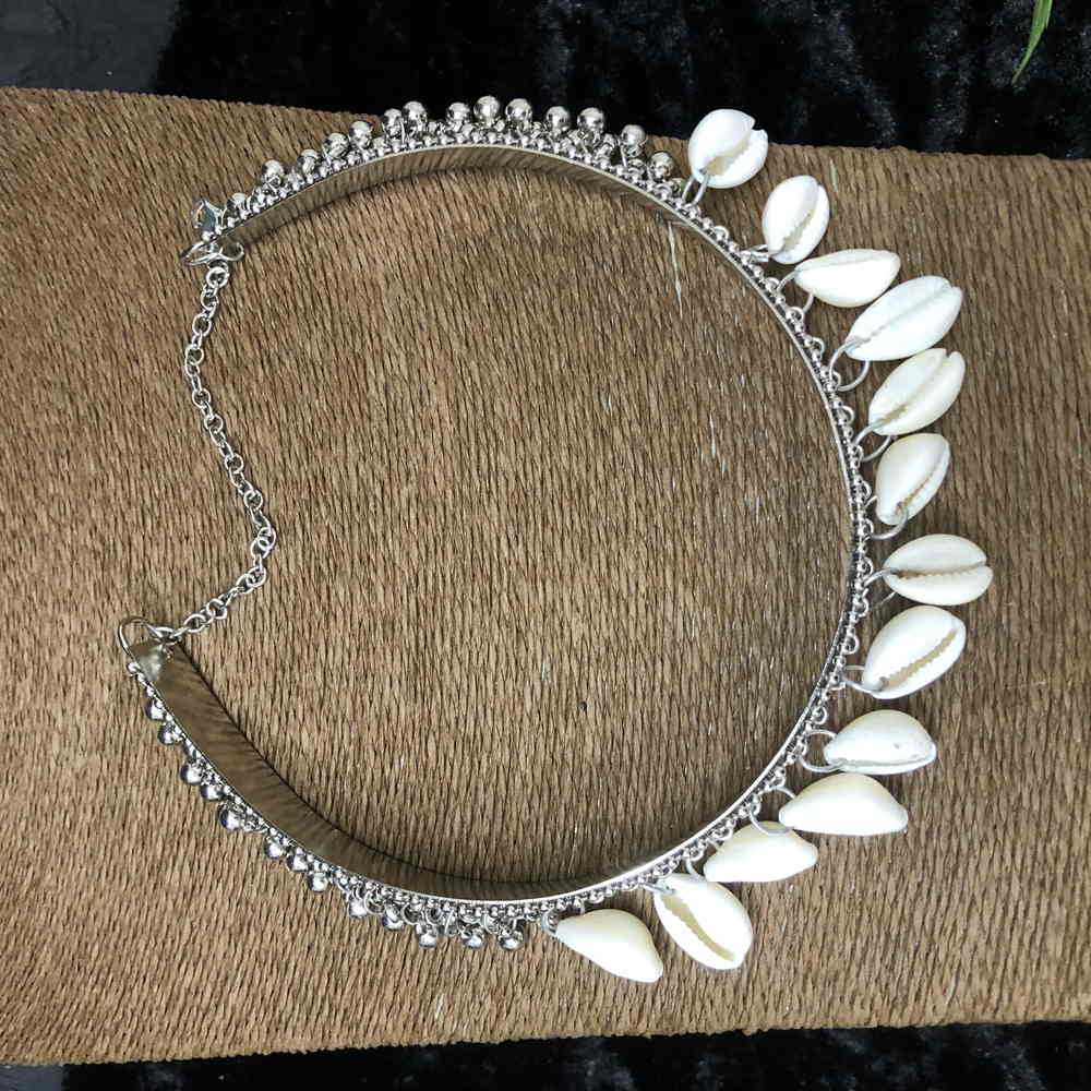 Larq Jewels Oxidised Silver Handcrafted Cowrie Shell Choker Necklace