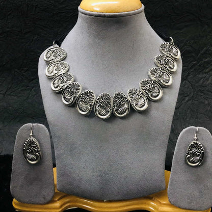 Larq Jewels German Silver Alloy Silver Necklace Set with Earrings