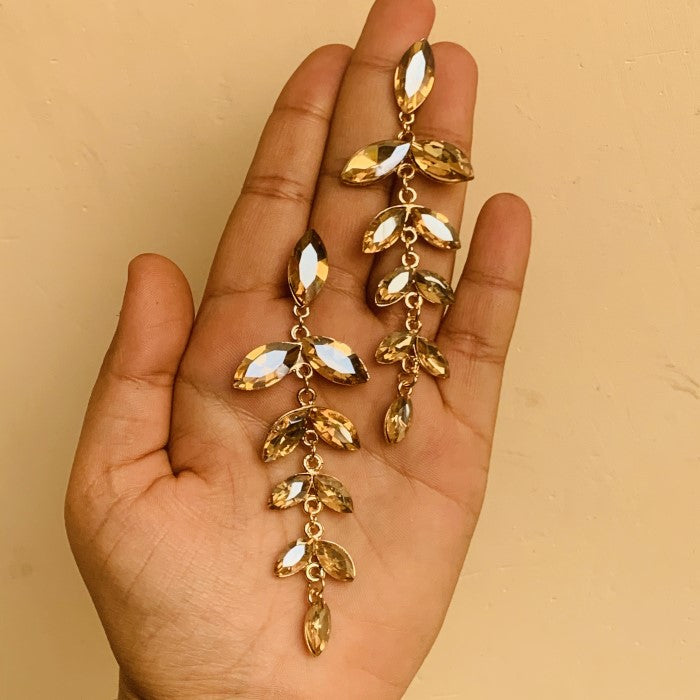 Stylish Western Golden Stone Leaf Earring