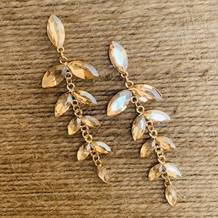 Stylish Western Golden Stone Leaf Earring