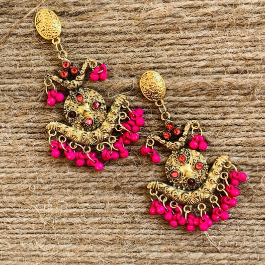 Golden Oxidized Pink Bead Earring