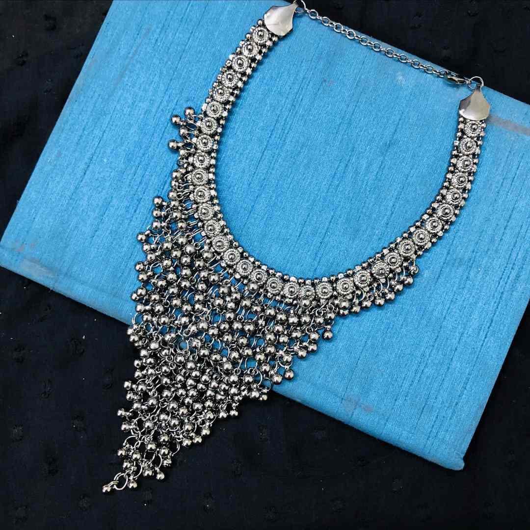 LARQ JEWELS Traditional German Silver Alloy Ghungroo Necklace