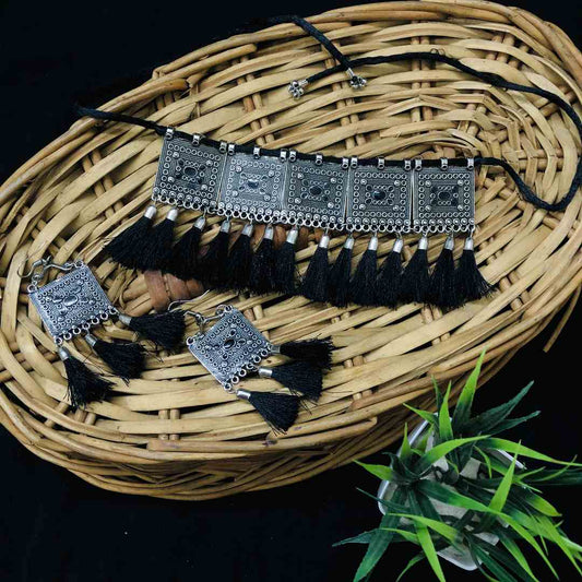 LARQ JEWELS Traditional Afghani Oxidised Silver Meena Choker- BLACK