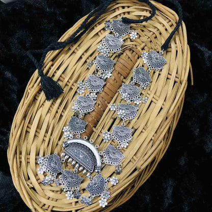 LARQ JEWELS Antique German Silver Plated Tribal  Necklace