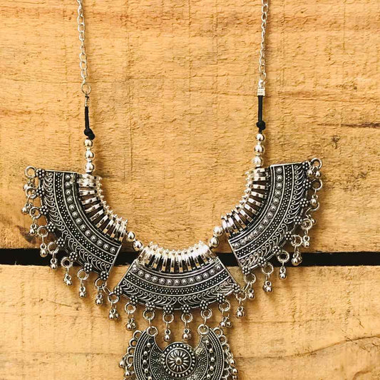 LARQ JEWELS Traditional Tribe Silver Oxidized Necklace