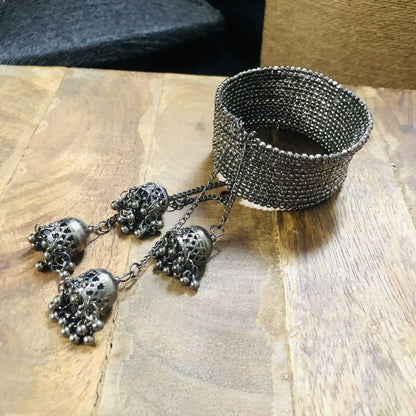 LARQ JEWELS Oxidized Silver Designer Traditional Hanging Free Size Bracelet